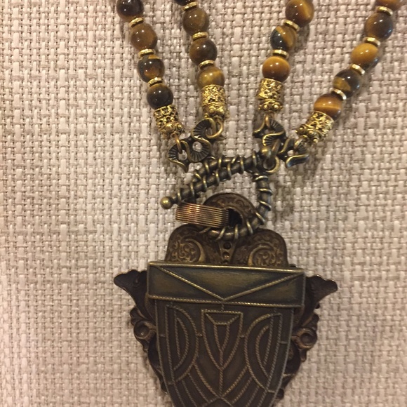 Womens Necklace - Picture 3 of 4